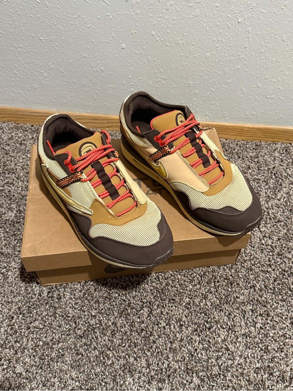 Nike Air Max 1/CJ (Travis Scott)